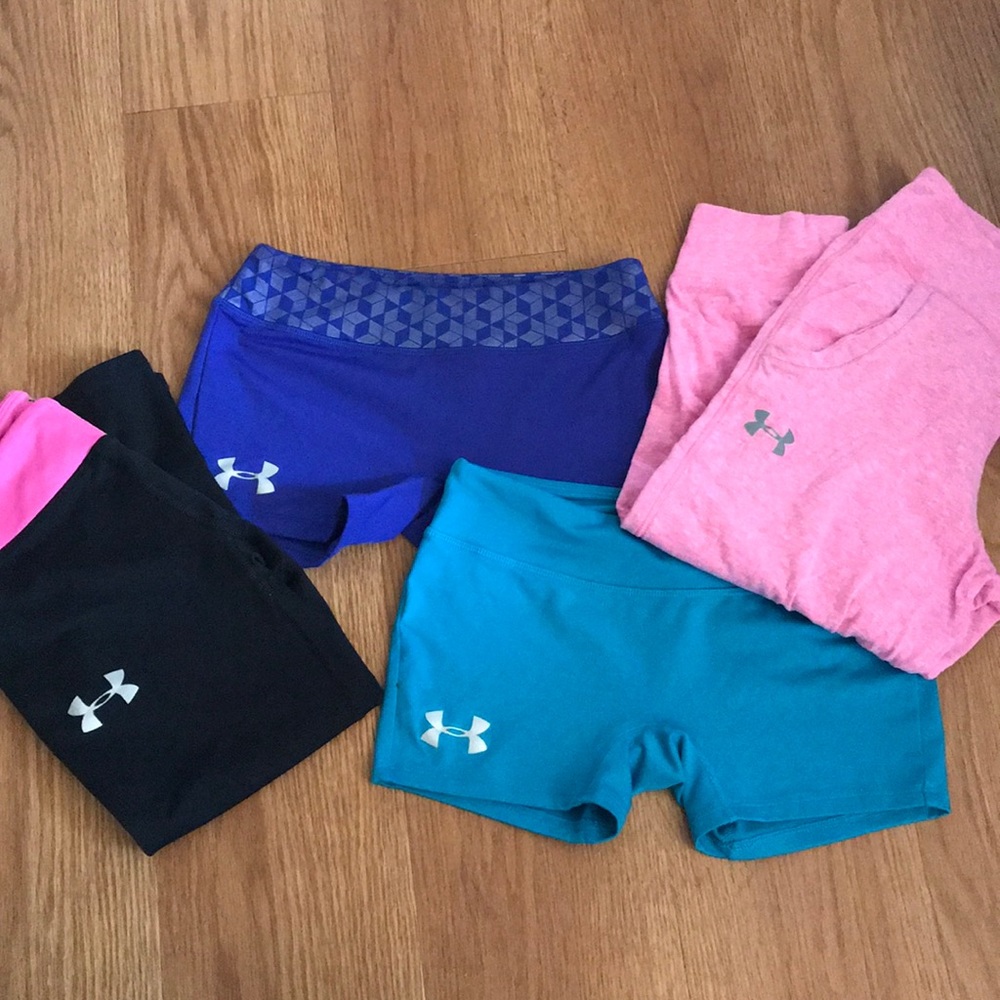 Girls Under Armour shorts/Capri lot of 4 Medium